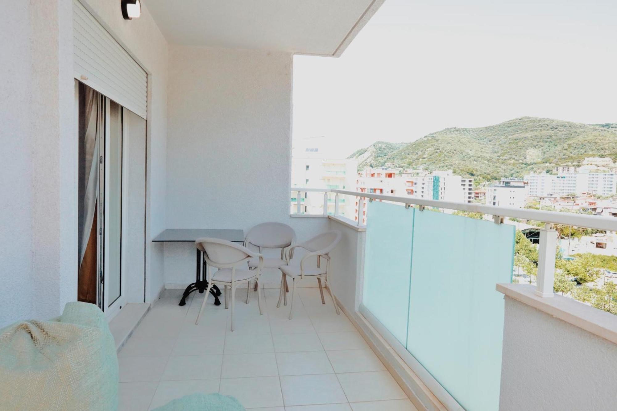 Hotel Grand Mirage à Vlorë Extérieur photo