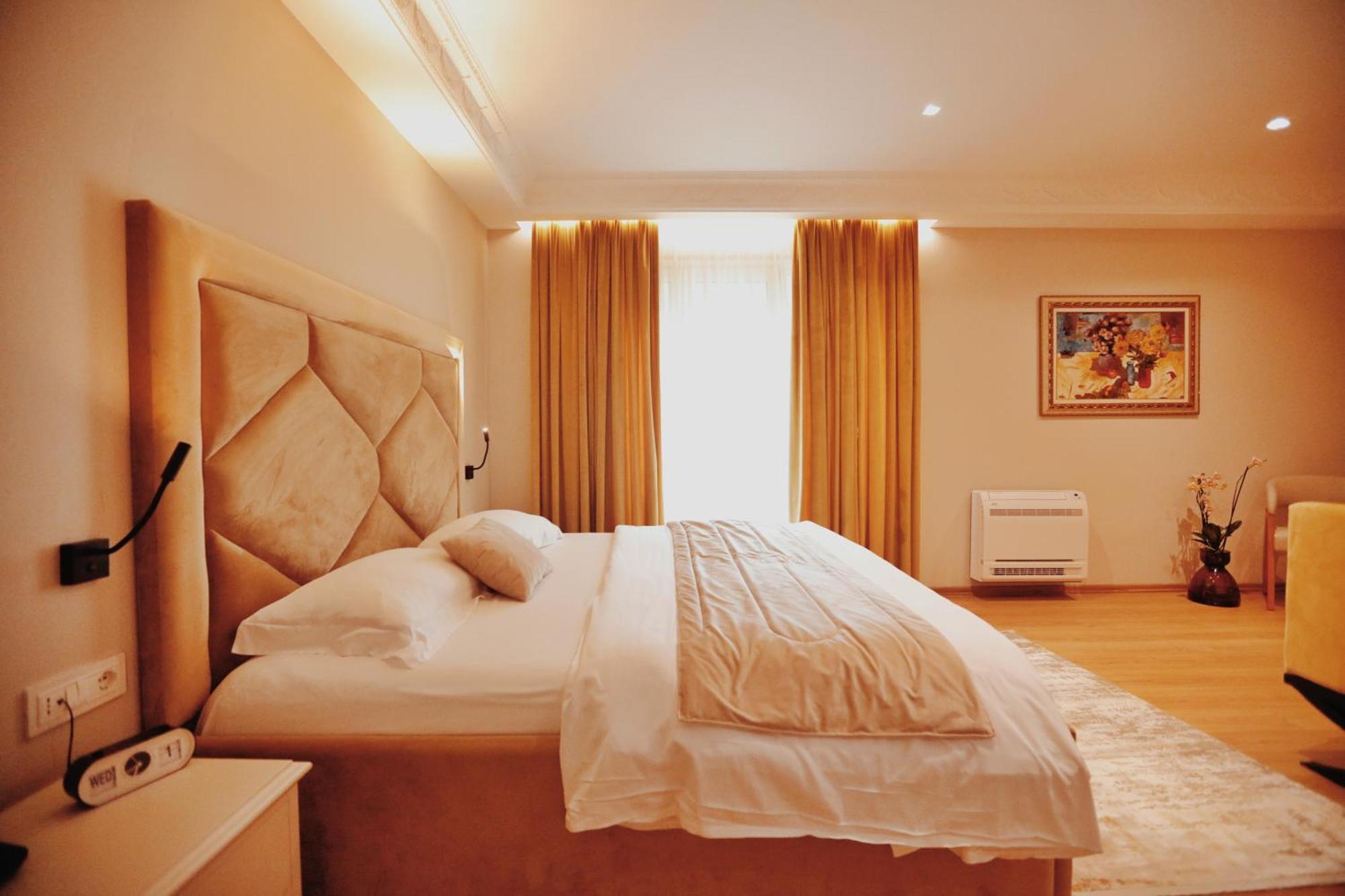 Hotel Grand Mirage à Vlorë Extérieur photo