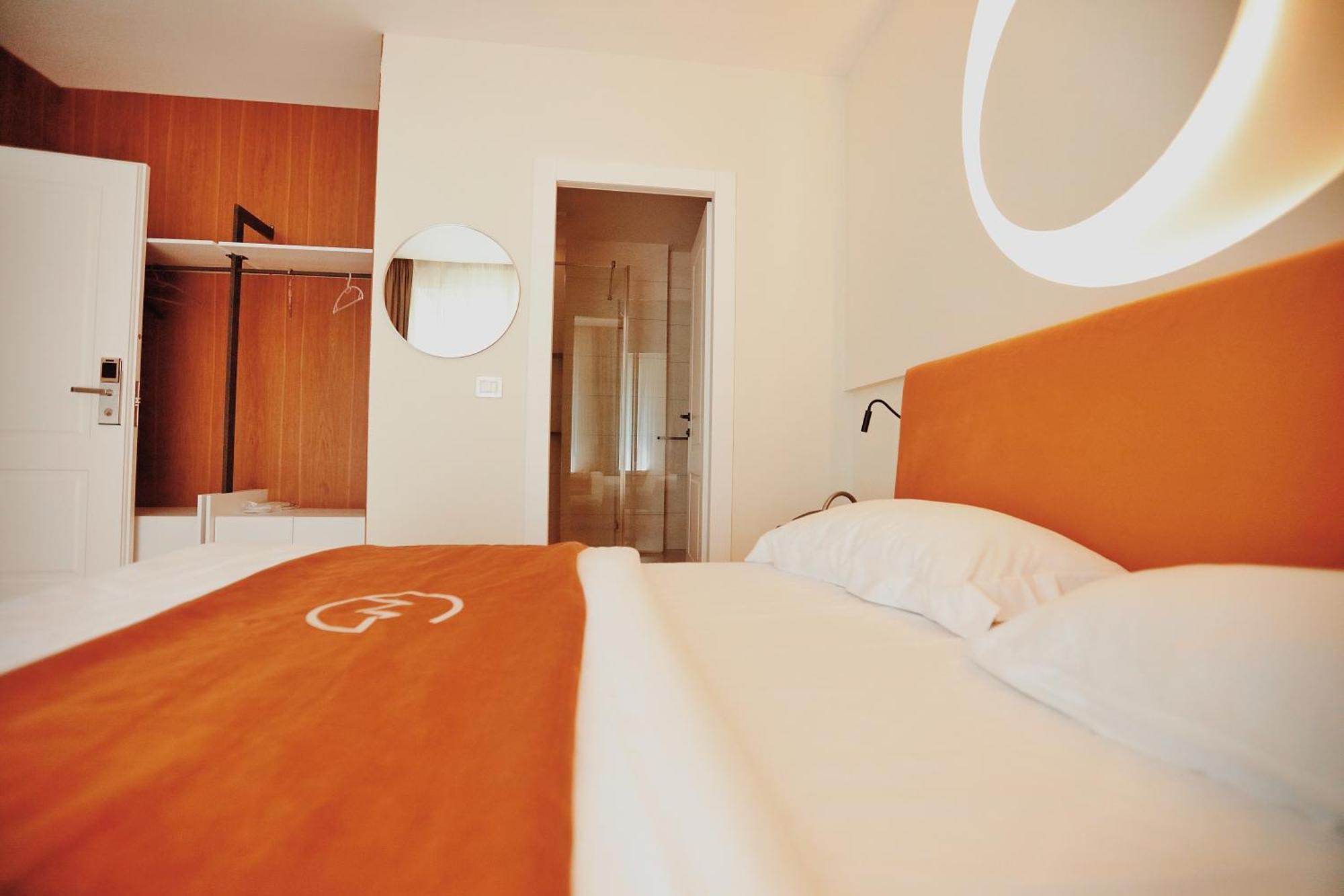 Hotel Grand Mirage à Vlorë Extérieur photo